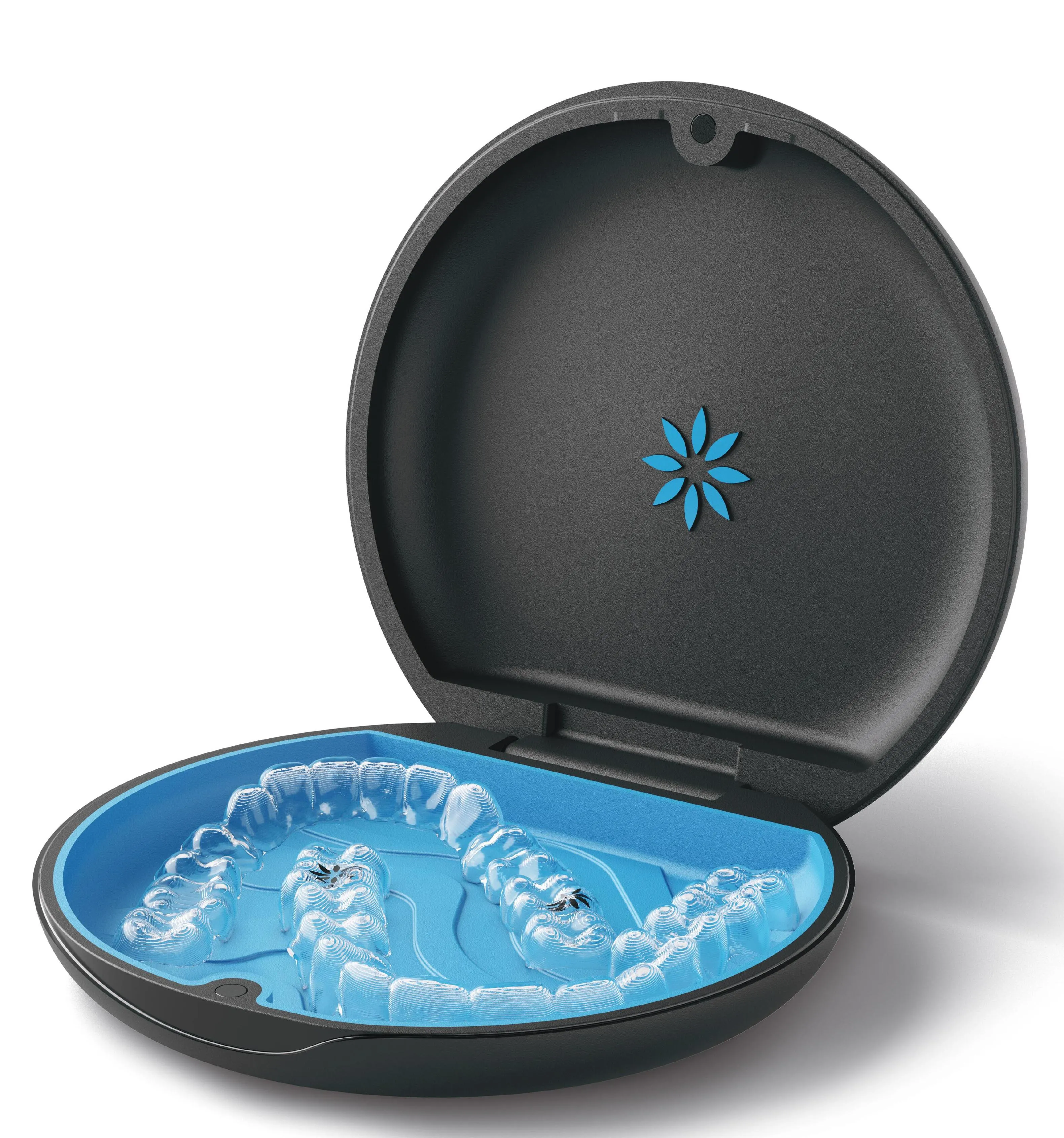 Invisalign-skinner i eske – individuelt tilpassede gjennomsiktige skinner